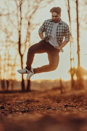 mobile - carousel-hero-element image-1
